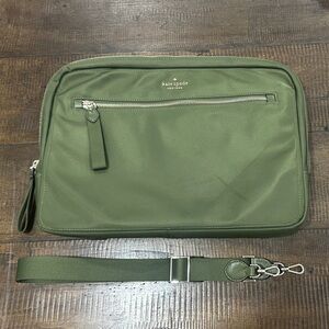 Kate Spade 15” Laptop Sleeve Messenger Bag Chelsea Enchanted Green
